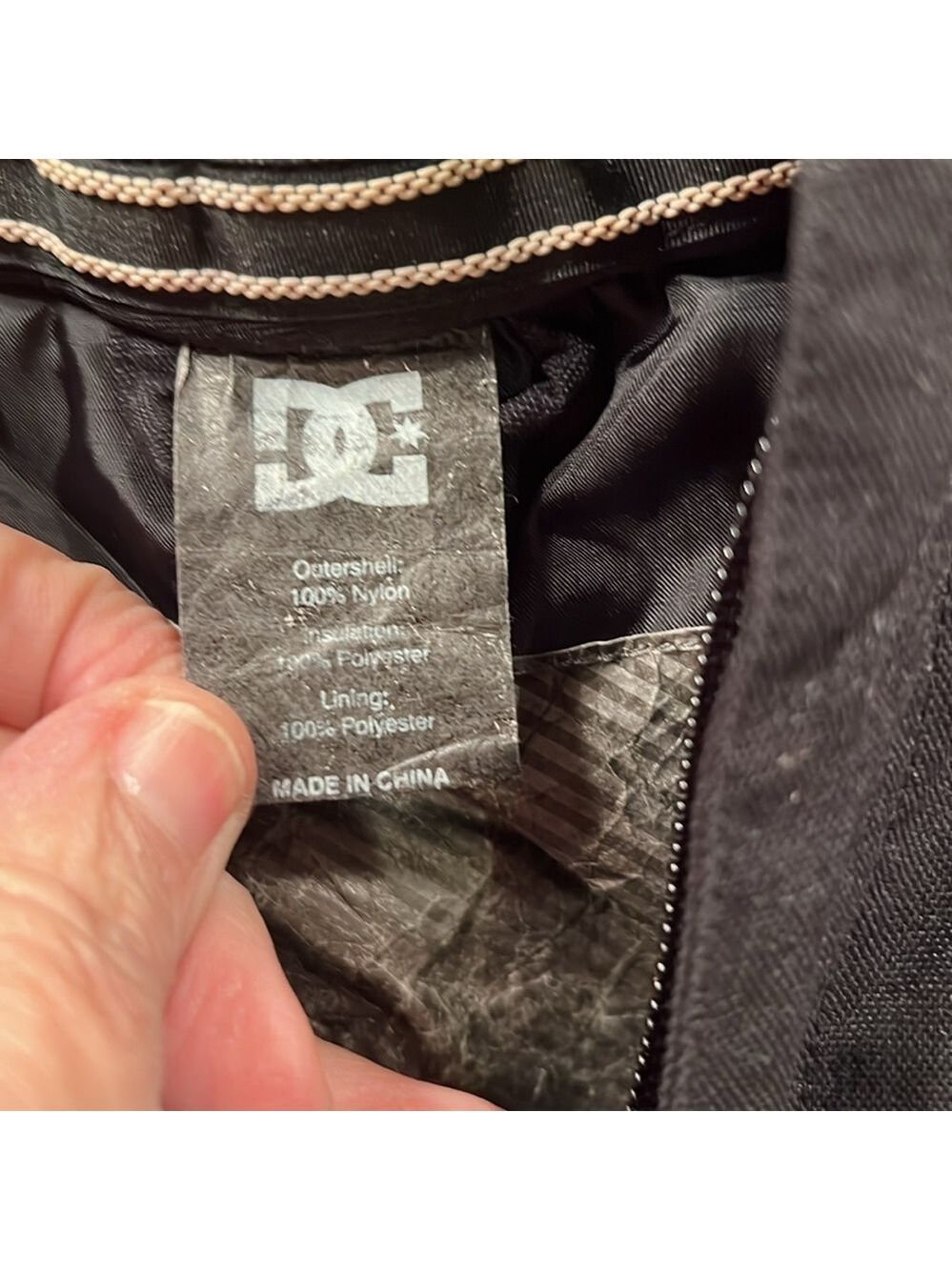 DC Ski Pants, Kids M, Adj waist 12.5”, L32”, Canvas outside, zip pockets (T6) - Picture 9 of 13